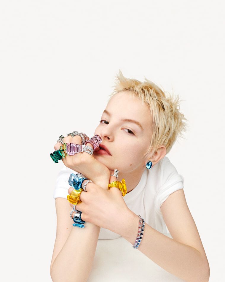 swarovski the jewellery style guide swarovski the jewellery style guide