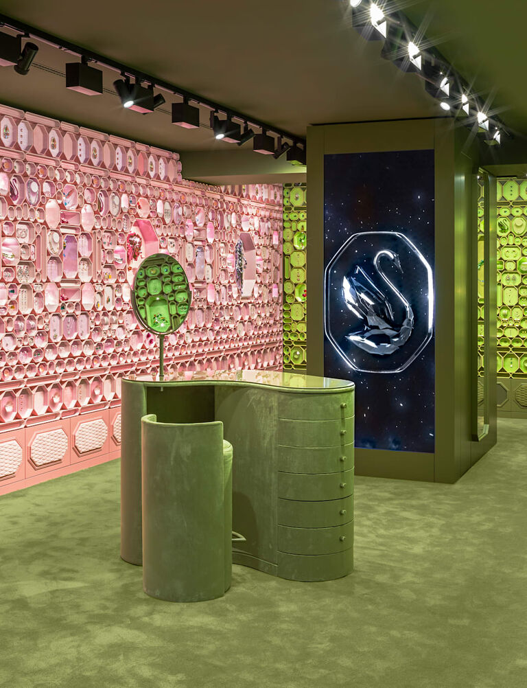 swarovski  swarovski