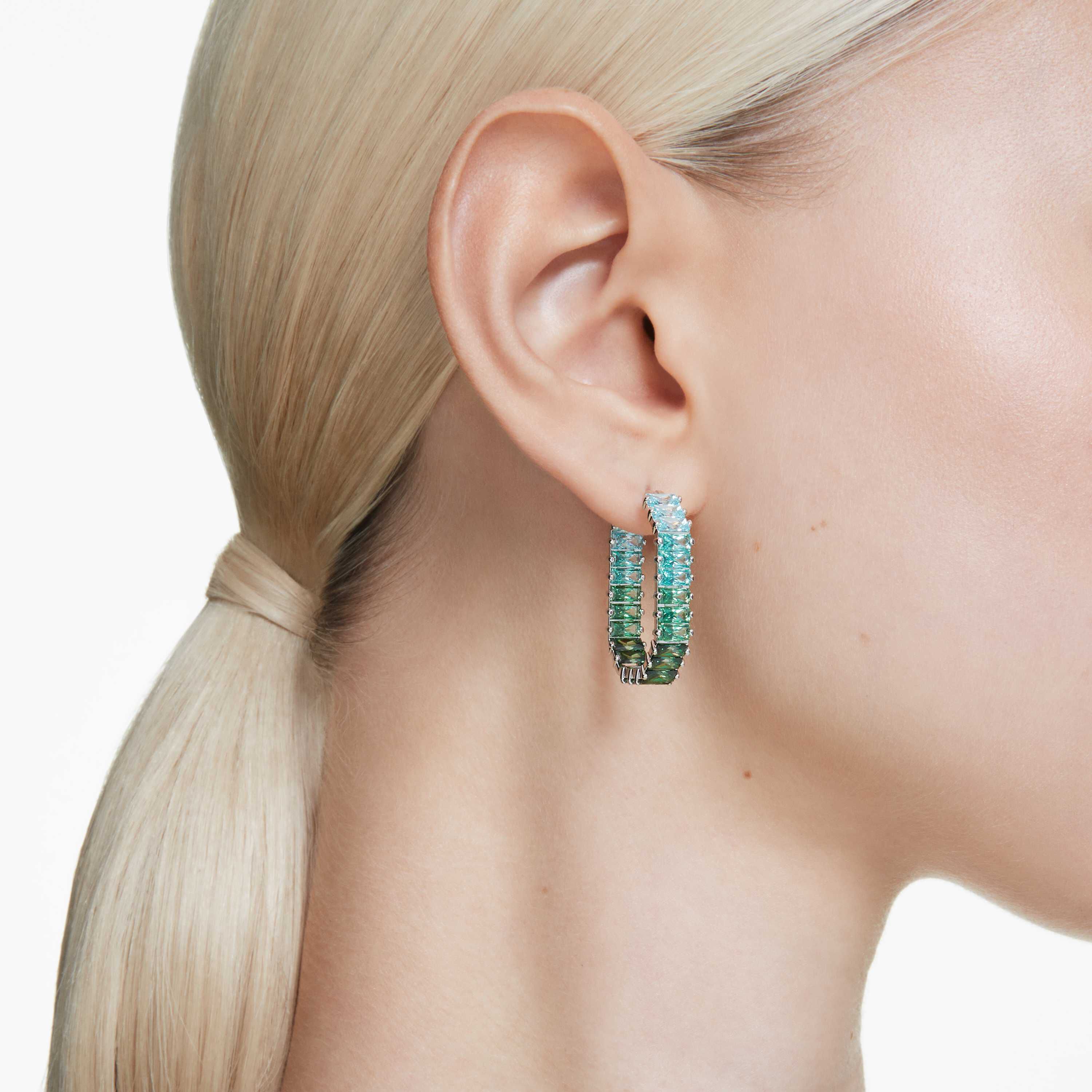 Emerald green earrings swarovski sale