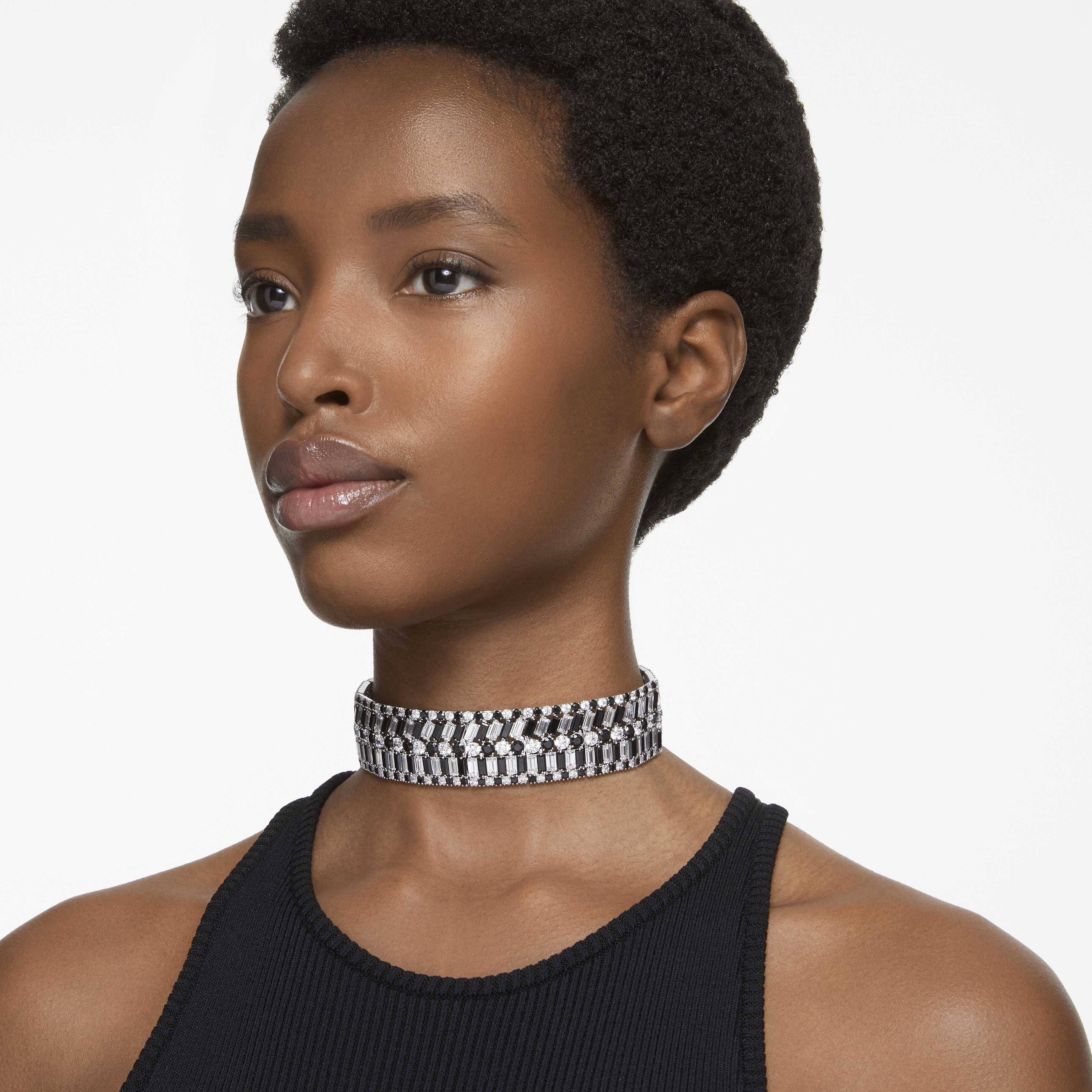 Where to buy black outlet choker