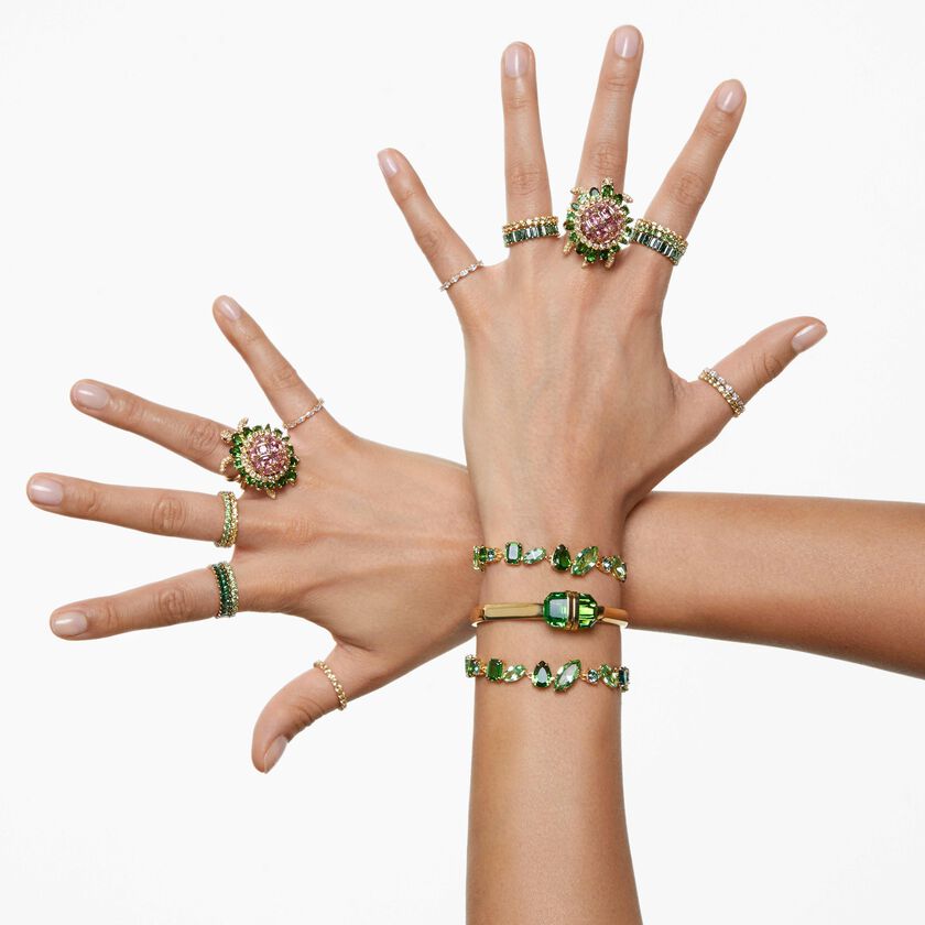 swarovski gema bracelet  mixed cuts  green  gold tone plated