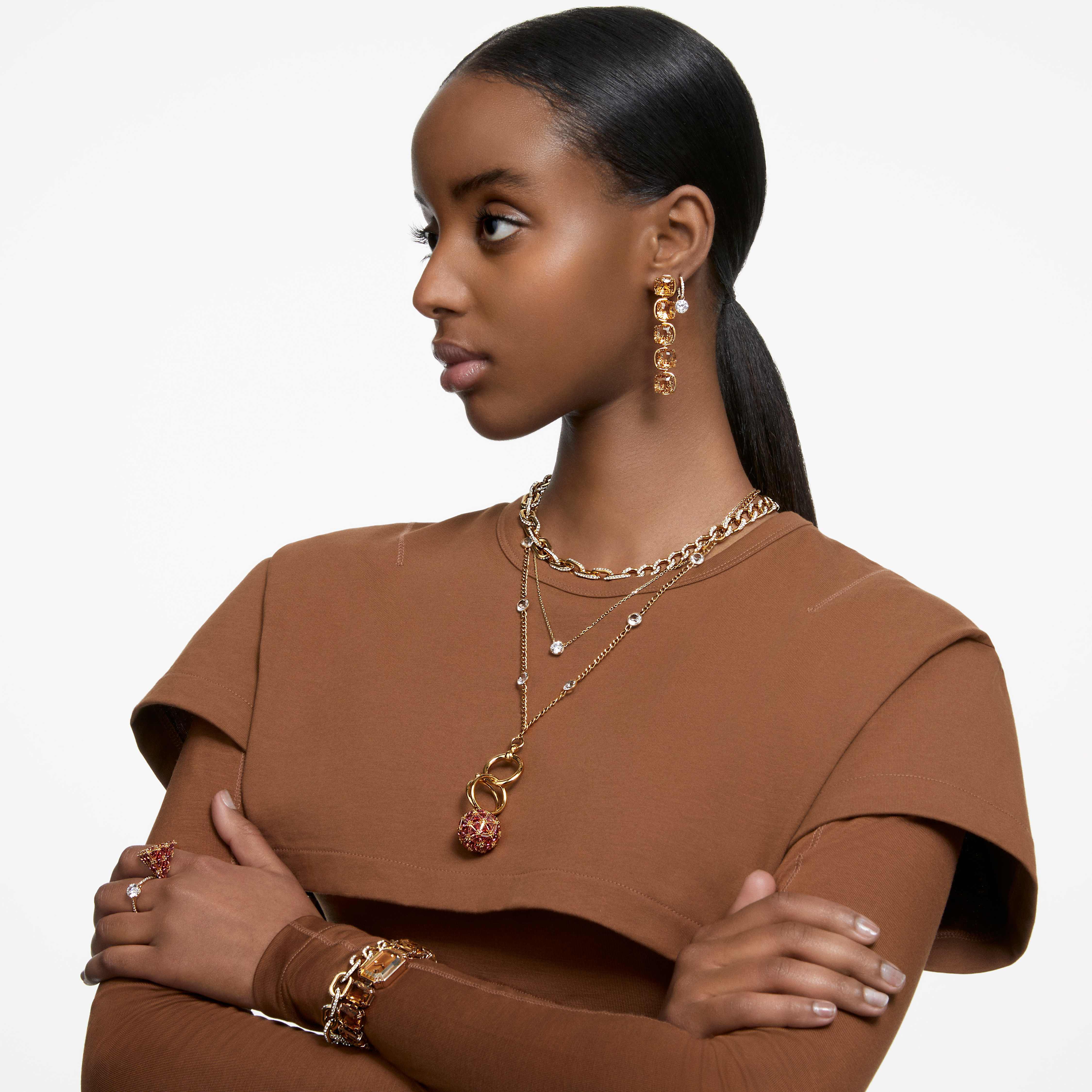 swarovski stilla pendant  round cut  white  gold tone plated