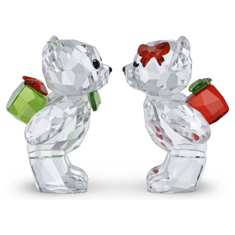 swarovski kris bear  holiday annual edition 2026