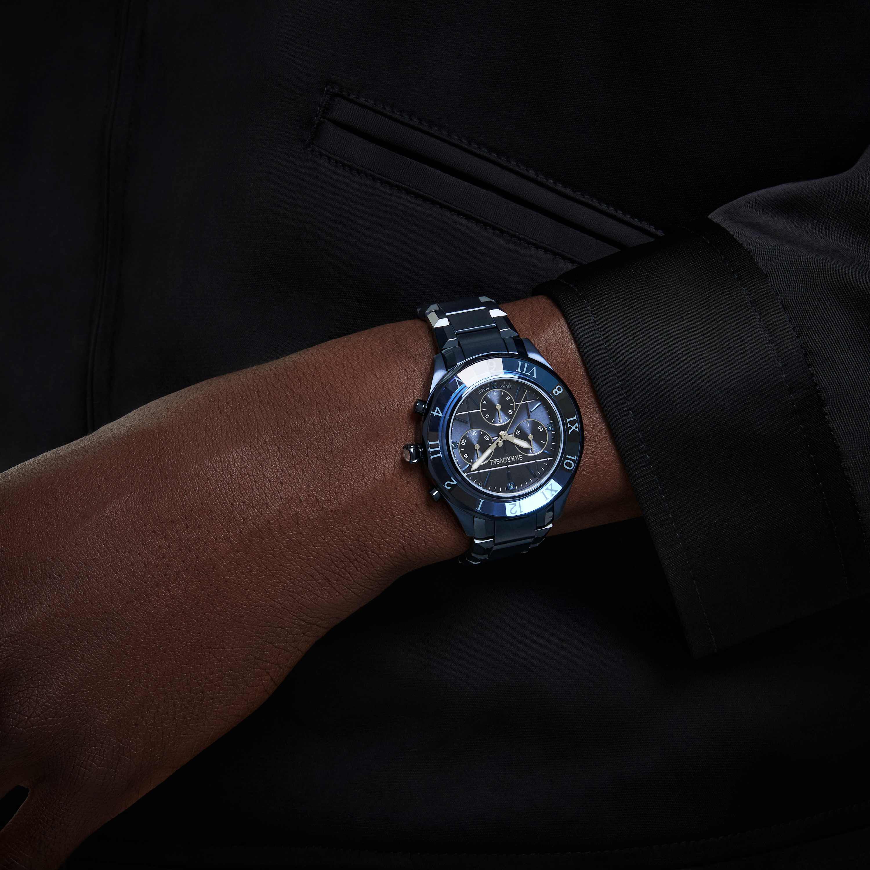 swarovski dextera chrono watch  39mm  swiss made  metal bracelet  blue  blue finish