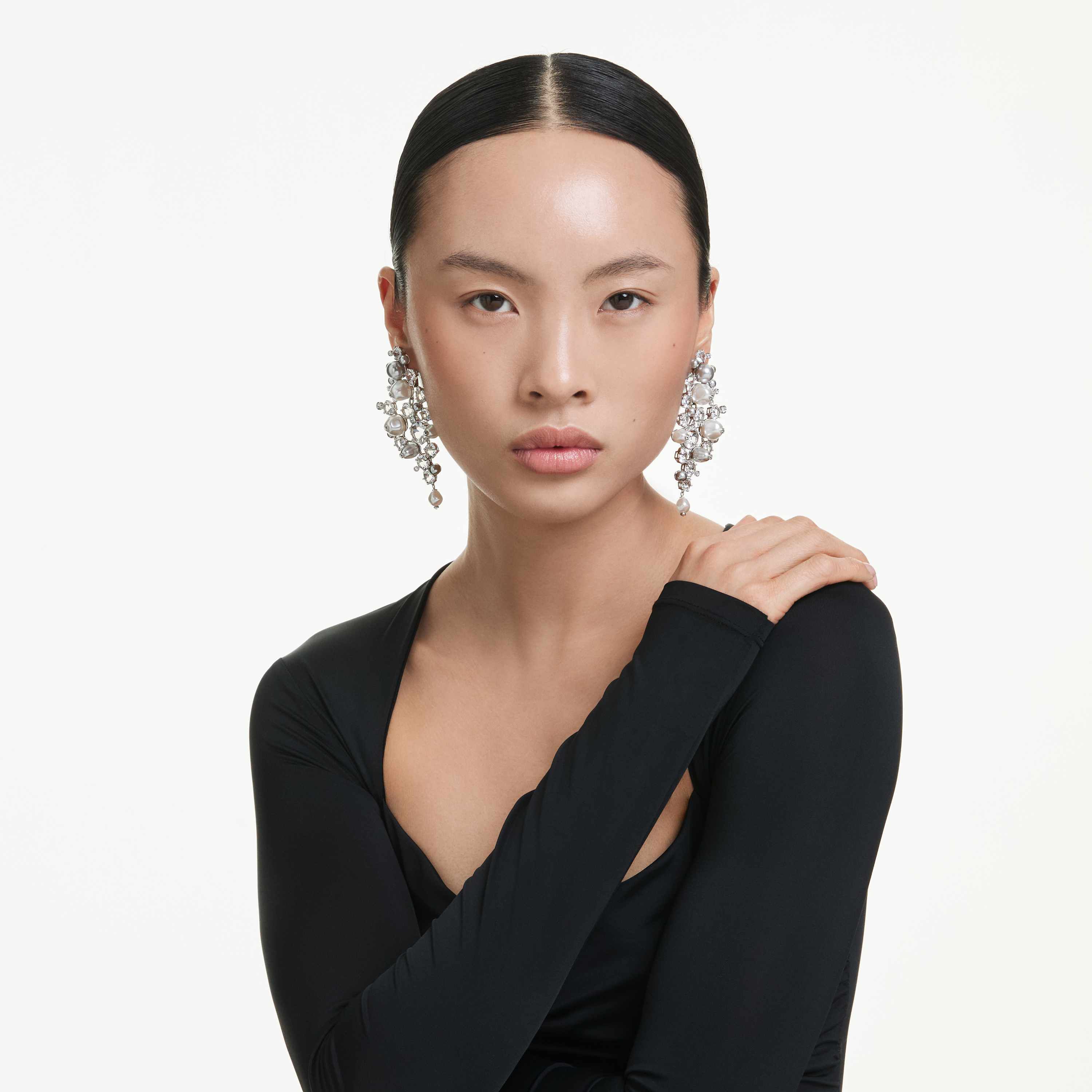 swarovski constella earrings  crystal pearl  round cut  white  rhodium plated