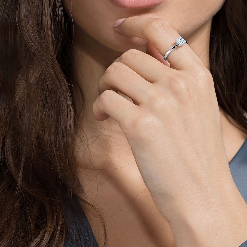 swarovski attract ring  square cut  white  rhodium plated